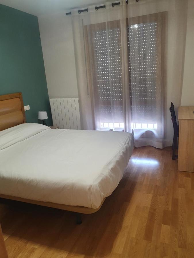 Hostal Rural 18 De Abril Olite Esterno foto