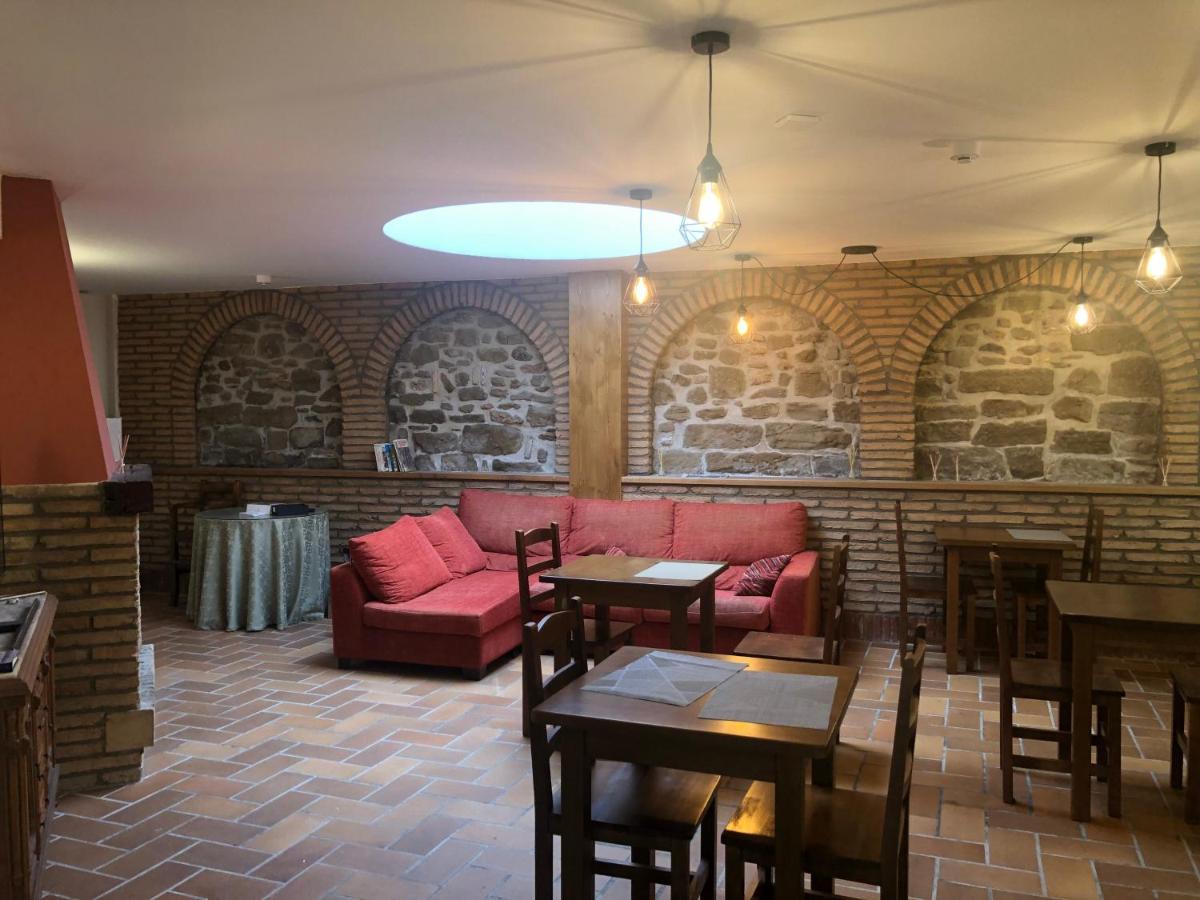 Hostal Rural 18 De Abril Olite Esterno foto